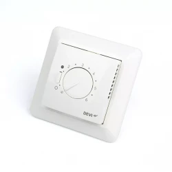 Терморегулятор DEVIreg™ 530 с датчиком температуры пола